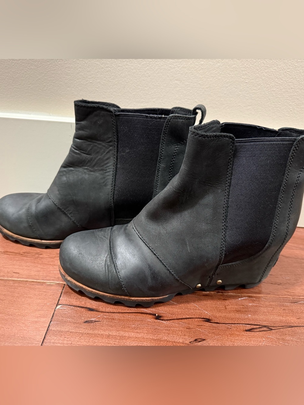 Sorel Ankle boots size 8.5